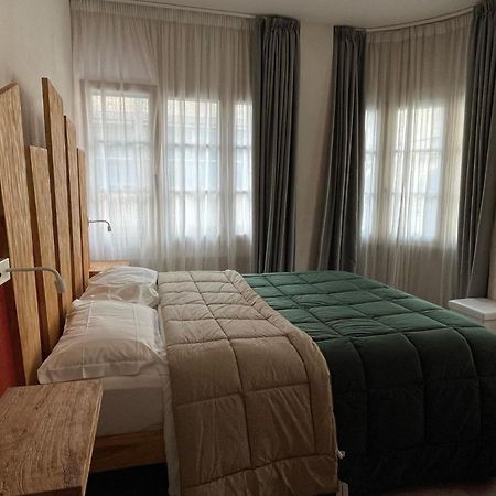 B&B Via Roma 25 Arezzo Bagian luar foto