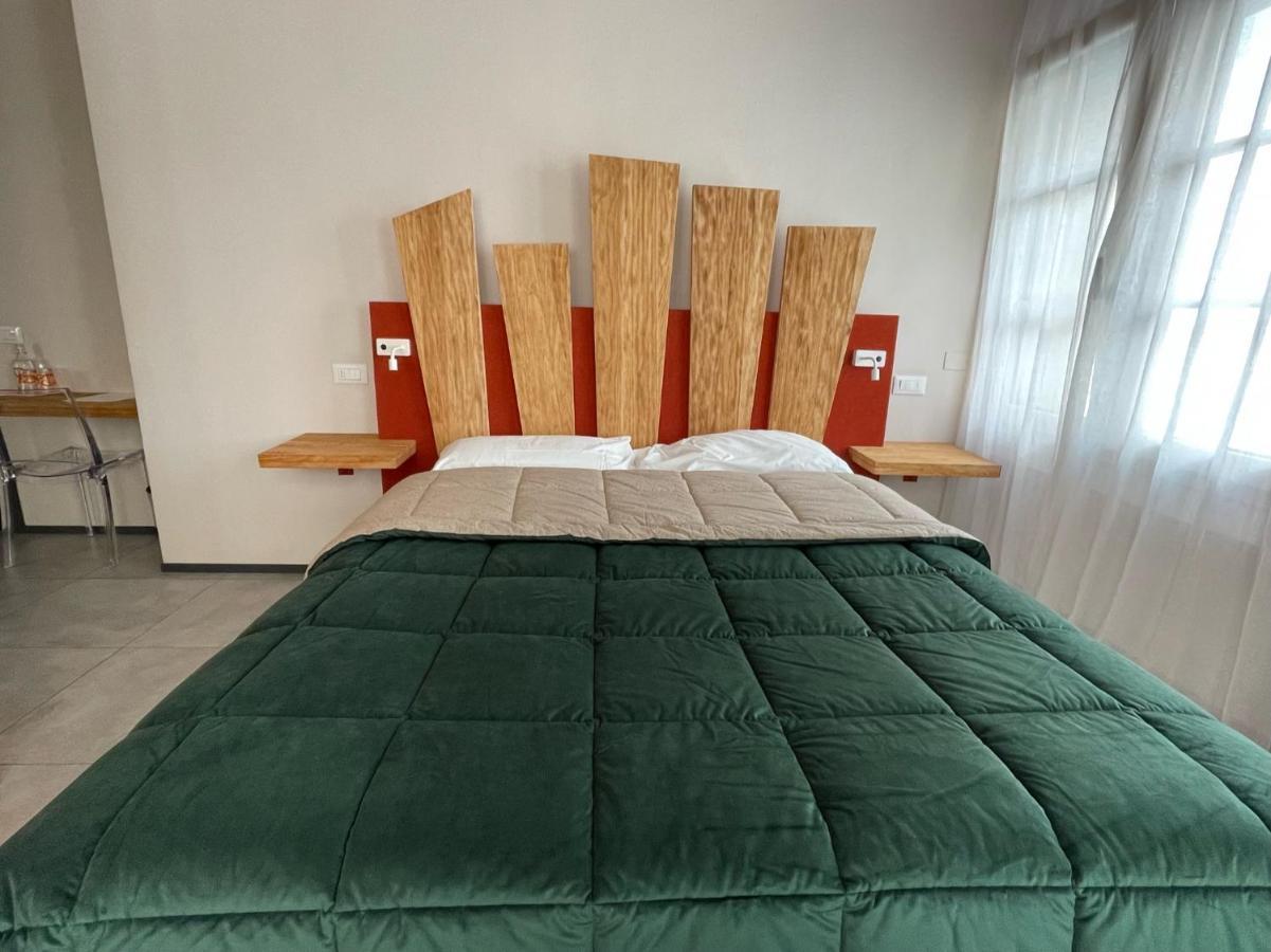 B&B Via Roma 25 Arezzo Bagian luar foto