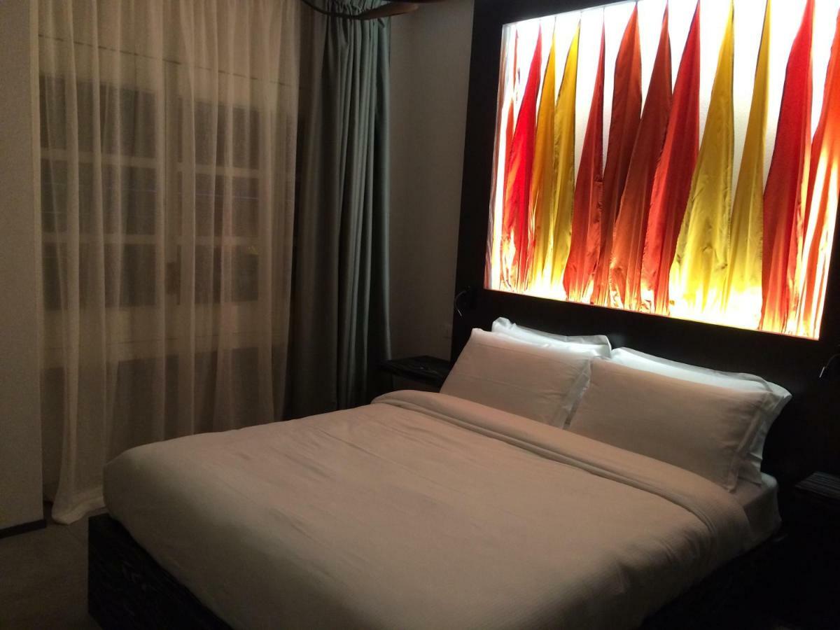 B&B Via Roma 25 Arezzo Bagian luar foto