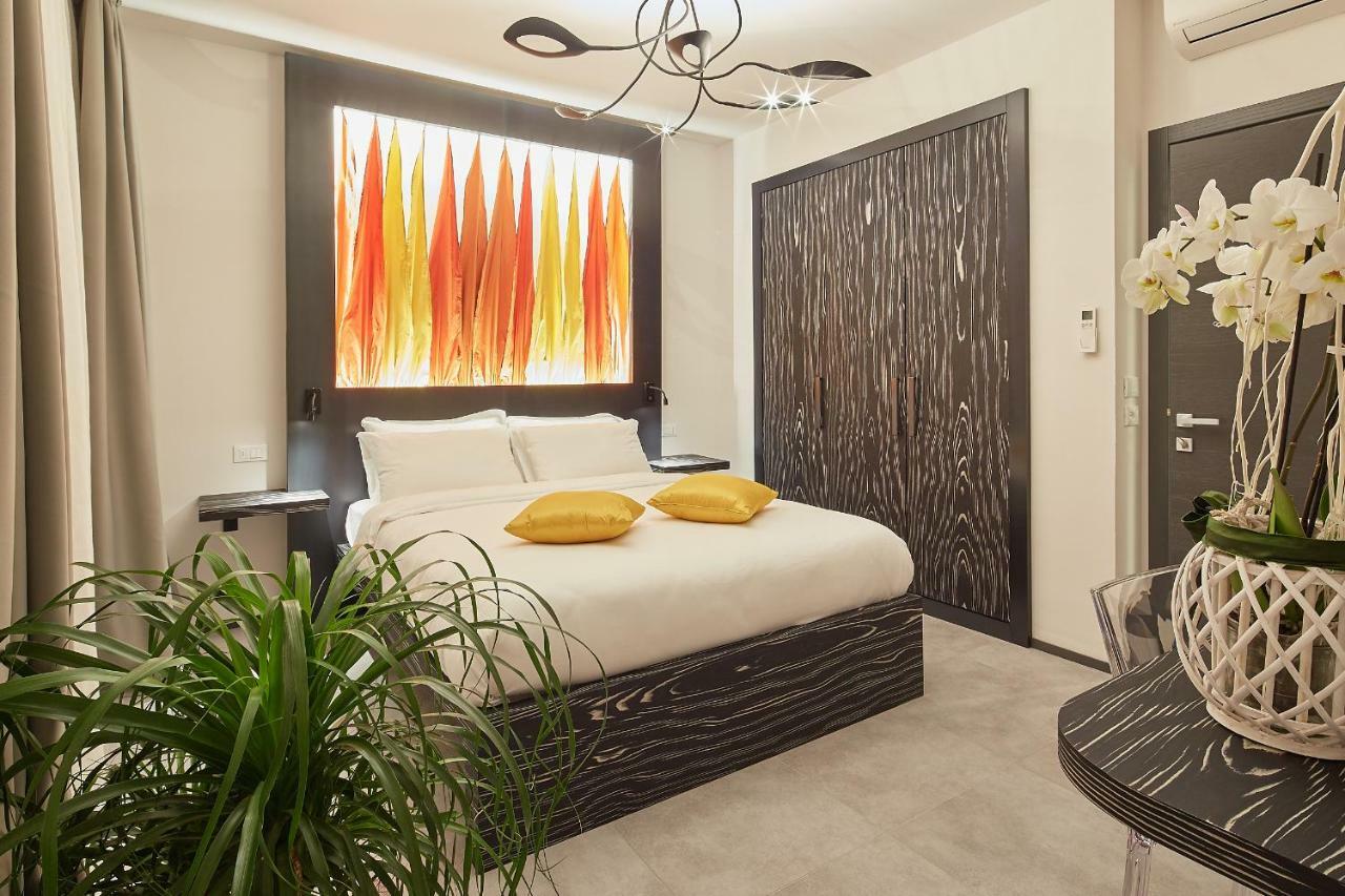 B&B Via Roma 25 Arezzo Bagian luar foto