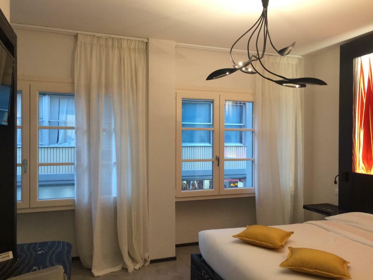 B&B Via Roma 25 Arezzo Bagian luar foto