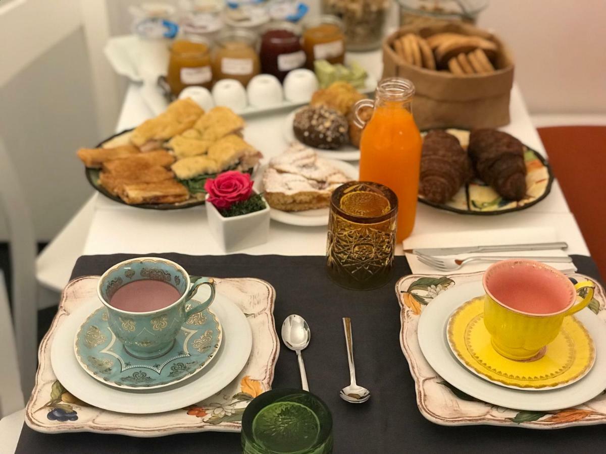 B&B Via Roma 25 Arezzo Bagian luar foto