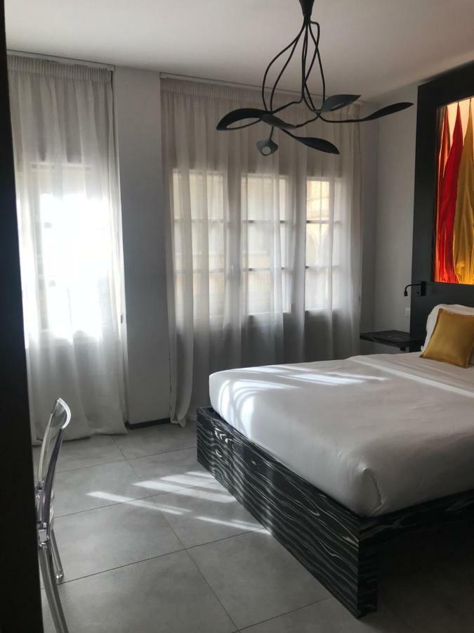 B&B Via Roma 25 Arezzo Bagian luar foto